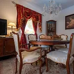 Villa Baroque Art With Pool, Sauna And Gym *